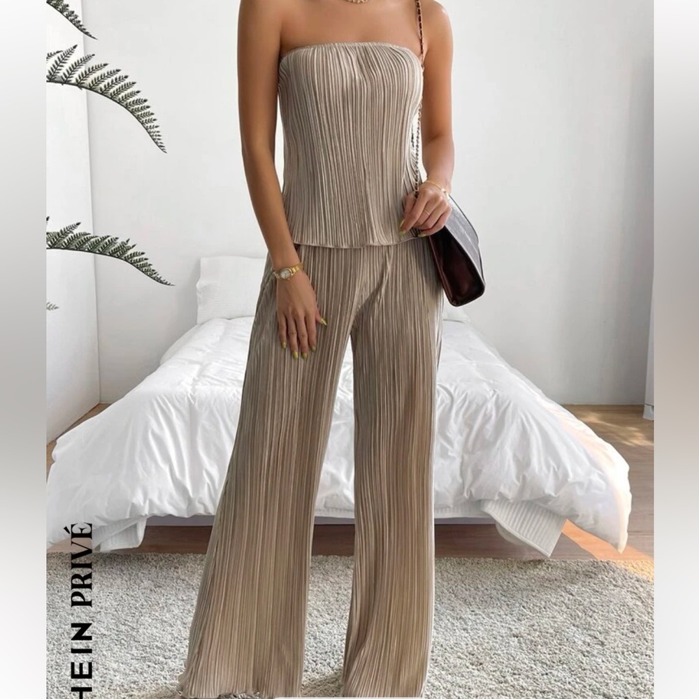 Solid backless tube top and wide leg pants set